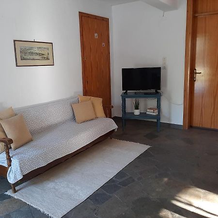 דירות Ária Σπίτι Σε Ελαιώνα, House In An Olive Grove מראה חיצוני תמונה